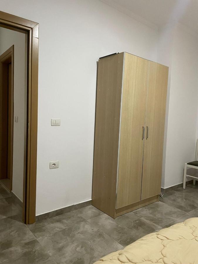 Kraal Apartments Vlorë Exterior foto